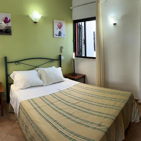 Casa Da Horta, Vale Carro Olhos De Agua 阿尔布费拉