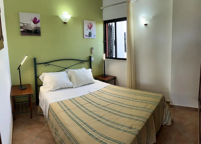 Casa Da Horta, Vale Carro Olhos De Agua 阿尔布费拉